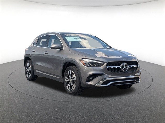2026 Mercedes Benz GLA 250 4MATIC photo 2