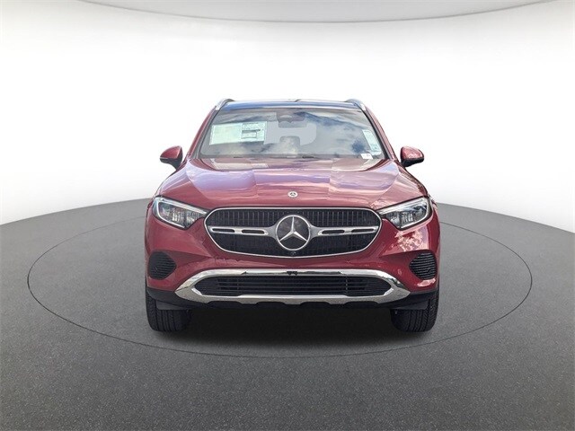 2026 Mercedes Benz GLC 300 4MATIC photo 2