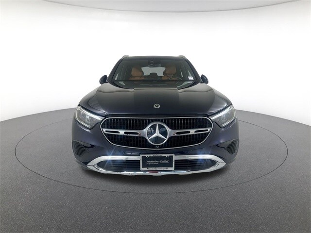 2024 Mercedes Benz GLC 300 4MATIC photo 2