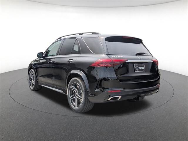 2026 Mercedes Benz GLE 450 4MATIC photo 3
