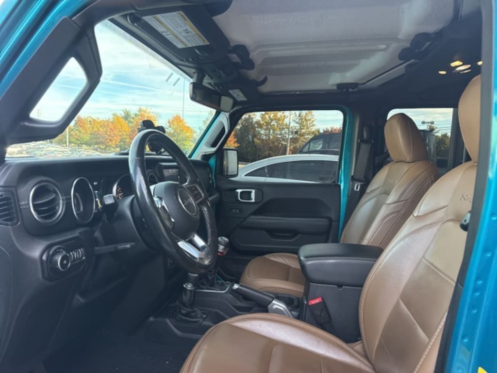 Used 2020 Jeep Wrangler Unlimited Sahara 4WD SUV