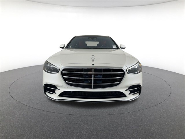 2023 Mercedes Benz S 580 4MATIC photo 2