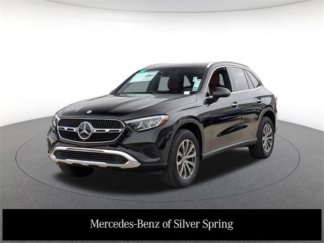 2026 Mercedes-Benz GLC Base's photo
