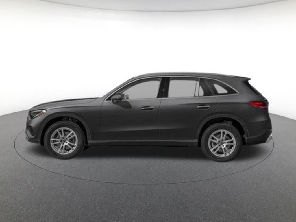 New 2027 Mercedes-Benz Truck