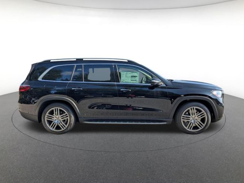 New 2026 Mercedes-Benz GLS 4MATIC SUV