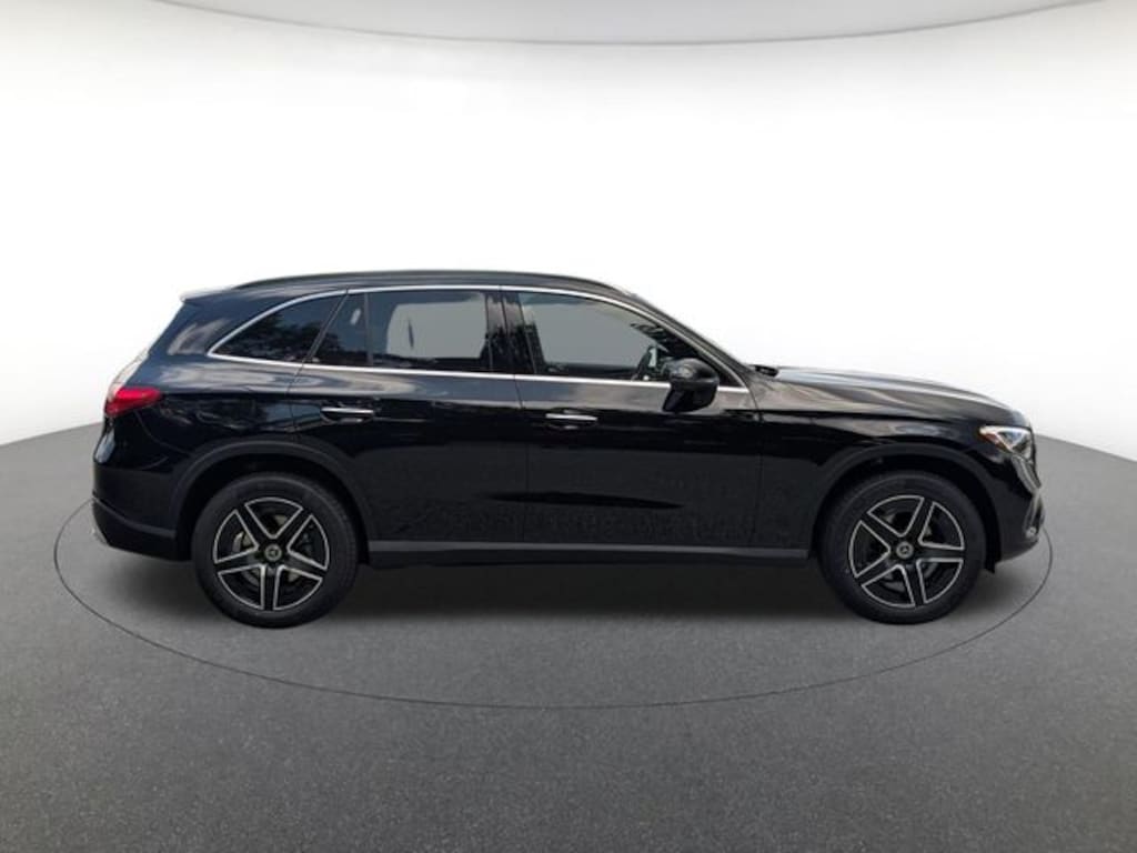 New 2027 Mercedes-Benz GLC SUV