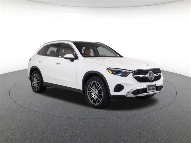 2023 Mercedes Benz GLC 300 4MATIC photo 3