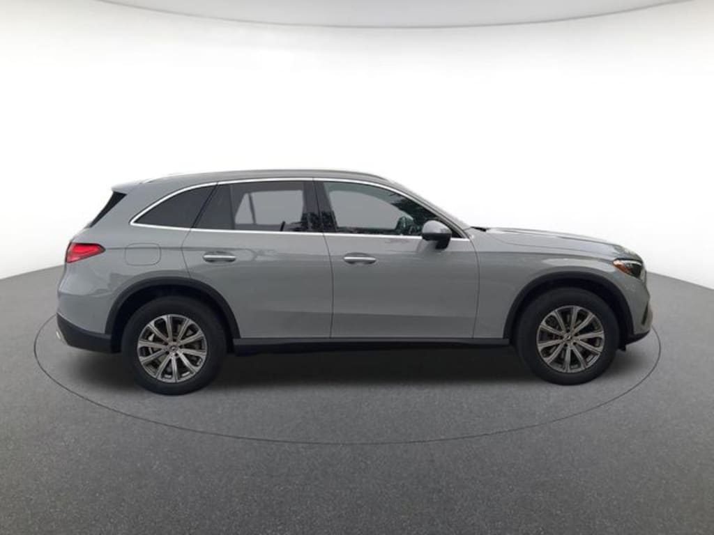 New 2027 Mercedes-Benz GLC 4MATIC SUV