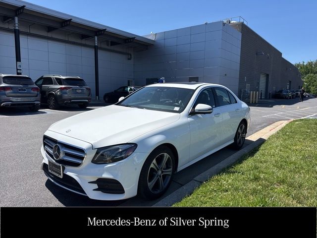 2017 Mercedes-Benz E-Class E300 4MATIC's photo