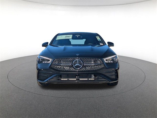 2025 Mercedes Benz CLA 250 4MATIC photo 2