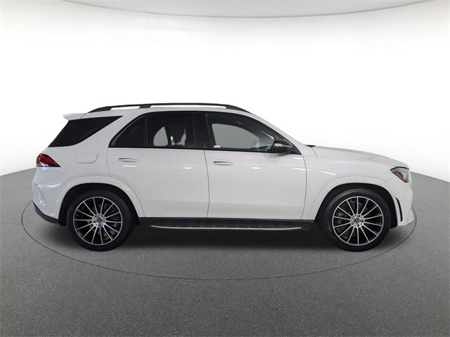 2022 Mercedes Benz GLE 580 4MATIC photo 4