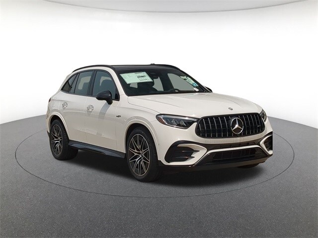 2025 Mercedes Benz GLC AMG 43 4MATIC photo 3