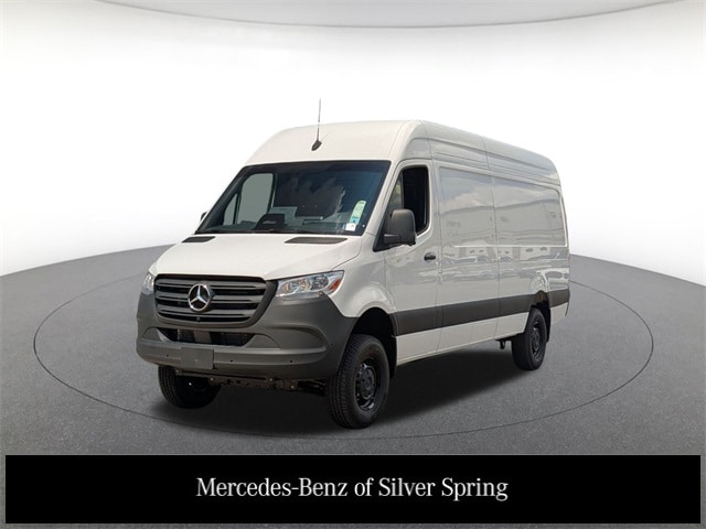 2025 Mercedes-Benz Sprinter Cargo Van Base's photo