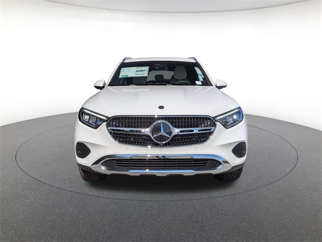2026 Mercedes Benz GLC 350e 4MATIC photo 2