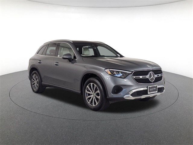 2023 Mercedes Benz GLC 300 4MATIC photo 3