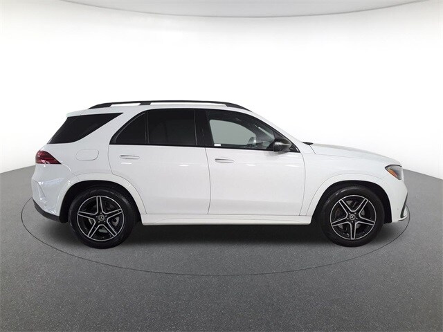 2024 Mercedes Benz GLE 450 4MATIC photo 4