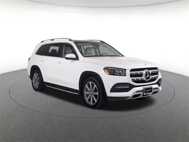 2023 Mercedes Benz GLS 450 4MATIC photo 3