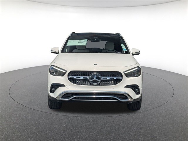 2026 Mercedes Benz GLA 250 4MATIC photo 2