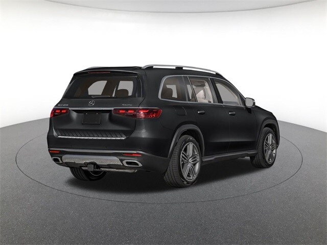 2026 Mercedes Benz GLS 450 4MATIC photo 2