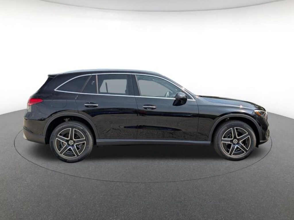 New 2026 Mercedes-Benz GLC 300 4MATIC SUV