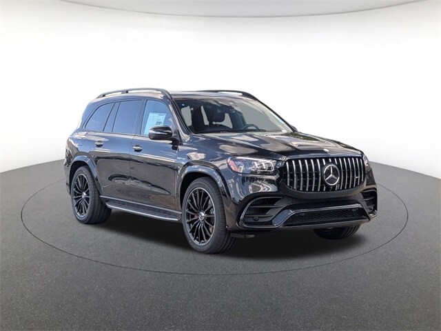 2026 Mercedes Benz GLS AMG 63 4MATIC photo 2