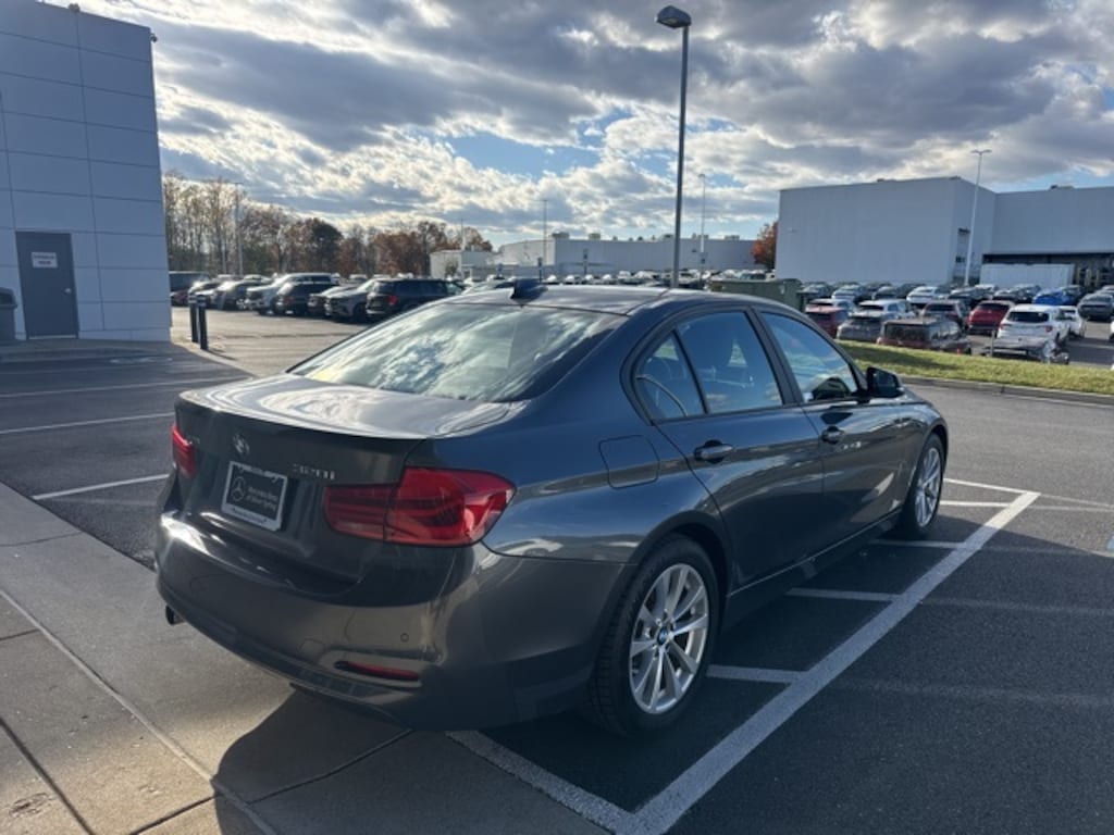 Used 2016 BMW 3 Series 320i xDrive AWD Sedan