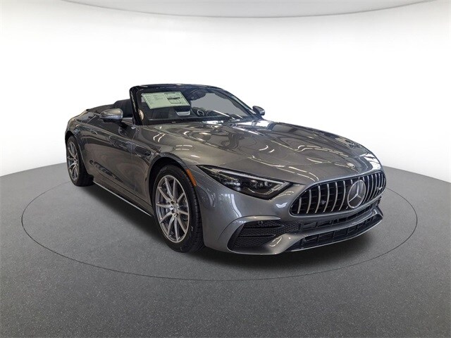 2024 Mercedes Benz SL AMG 43 photo 3