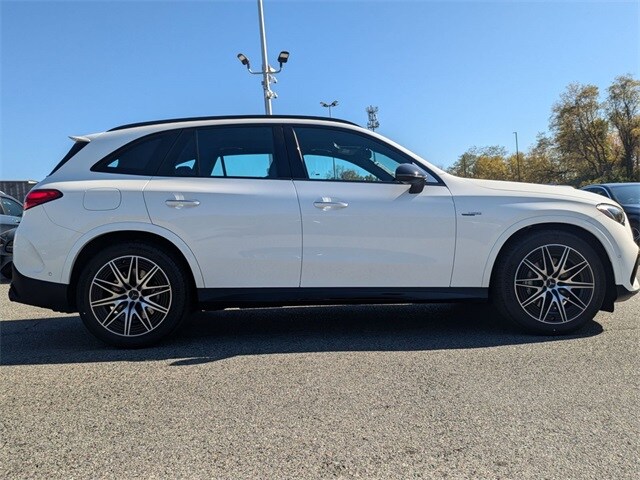 2025 Mercedes Benz GLC AMG 43 4MATIC photo 4