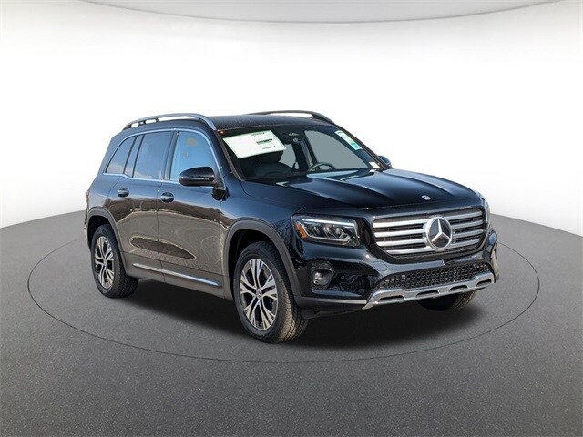 2025 Mercedes Benz GLB 250 4MATIC photo 3