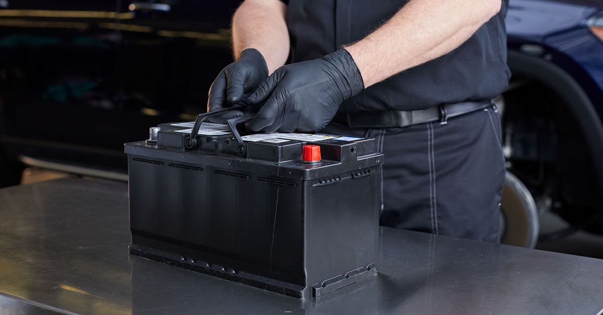 Mercedes-Benz%20Battery%20Service.jpg