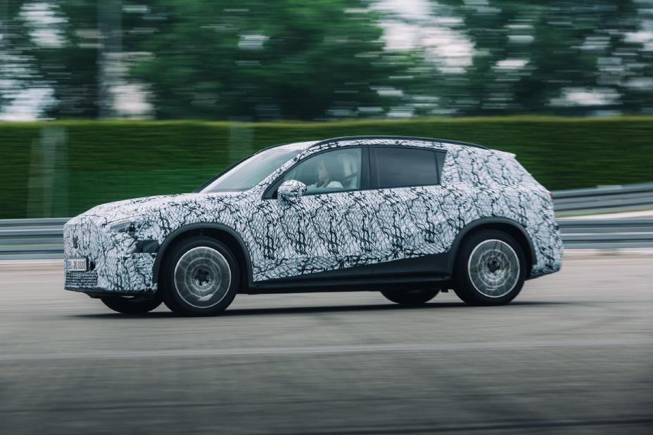 Mercedes-Benz%20GLC%20with%20EQ%20Technology%201.jpg