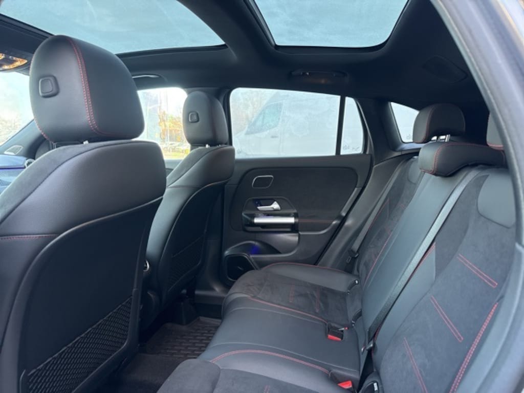 Used 2025 Mercedes-Benz GLA 250 4MATIC SUV