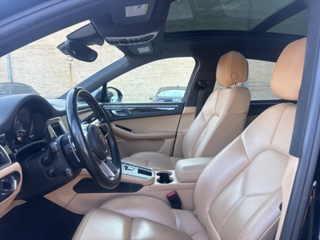 Used 2018 Porsche Macan Base AWD SUV