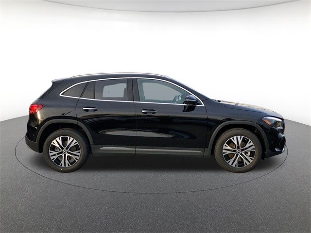 2025 Mercedes Benz GLA 250 4MATIC photo 4
