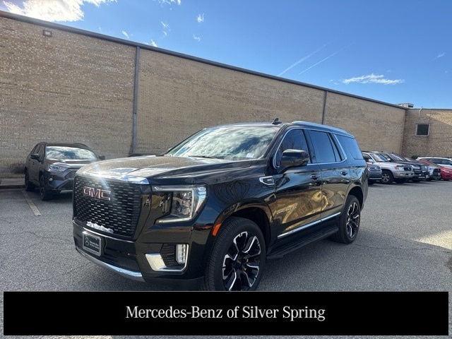 2022 GMC Yukon SLT's photo