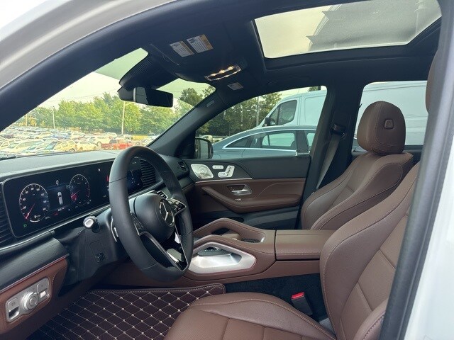 2024 Mercedes Benz GLE 4MATIC photo 4