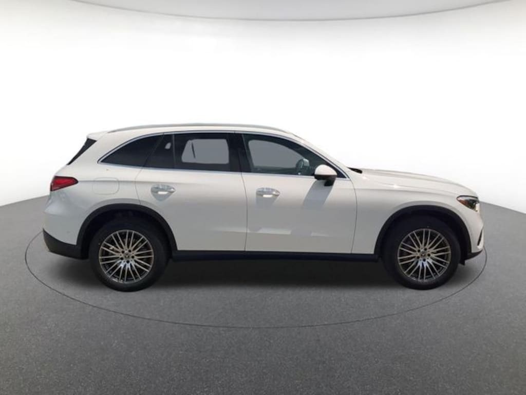 New 2026 Mercedes-Benz GLC 300 4MATIC SUV