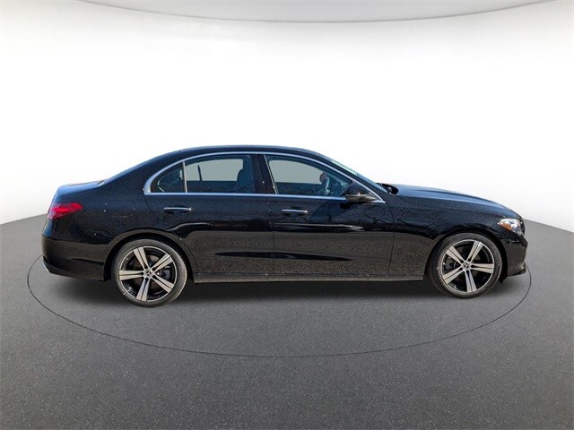 2025 Mercedes Benz C 300 4MATIC Sedan photo 4