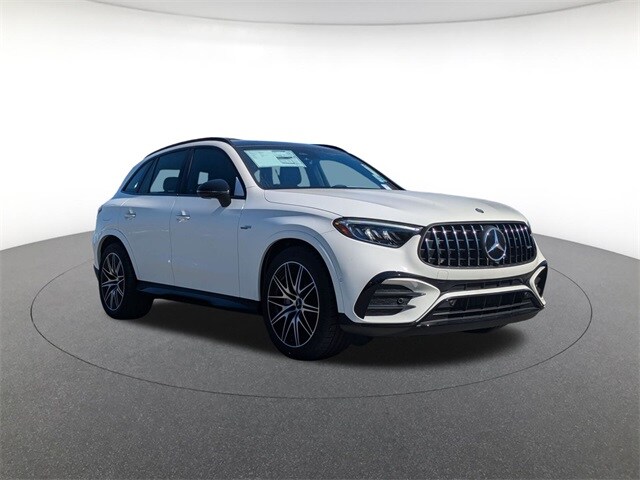 2025 Mercedes Benz GLC AMG 43 4MATIC photo 3