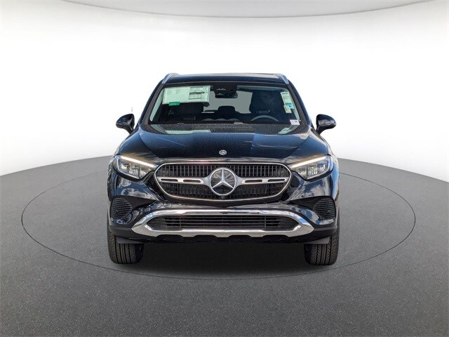 2025 Mercedes Benz GLC 350e 4MATIC photo 2
