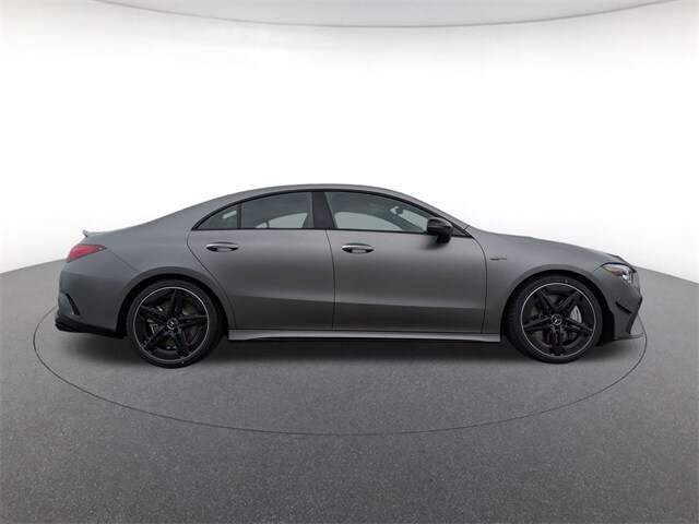 2025 Mercedes Benz CLA 35 AMG 4MATIC photo 4
