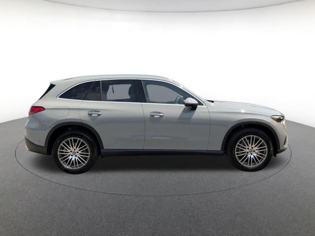 New 2026 Mercedes-Benz GLC 4MATIC SUV