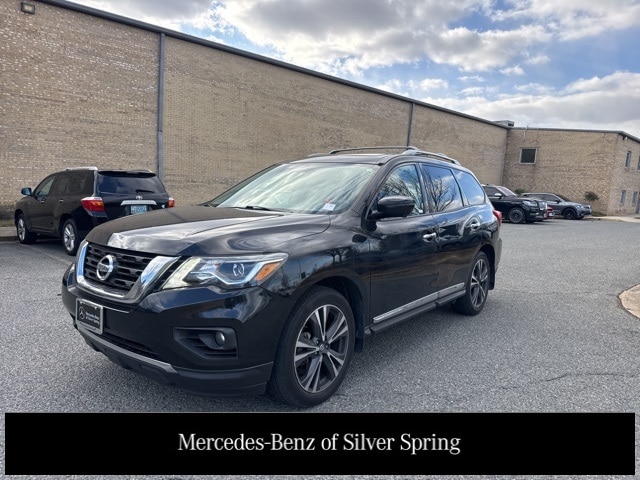 2017 Nissan Pathfinder Platinum