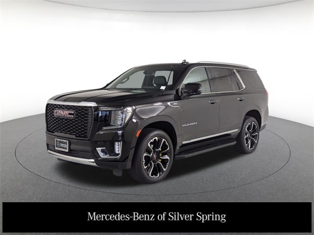 2022 GMC Yukon SLT's photo