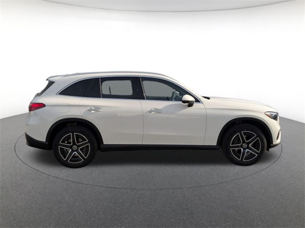 New 2026 Mercedes-Benz GLC 300 4MATIC SUV