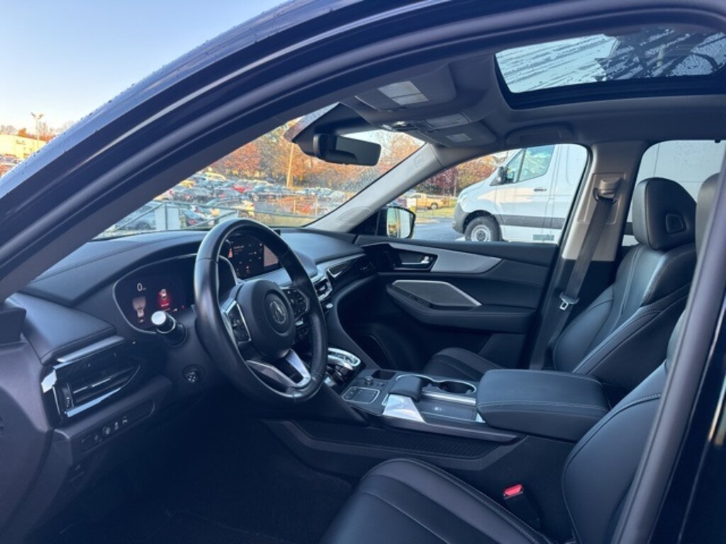 Used 2023 Acura MDX Technology AWD SUV