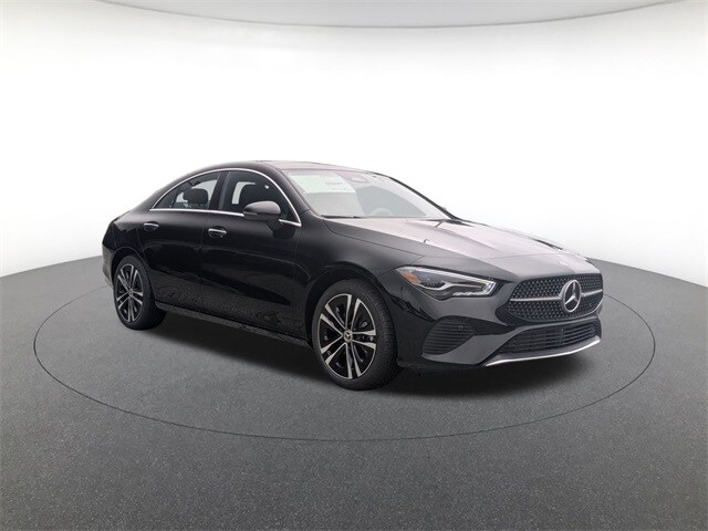 2025 Mercedes Benz CLA 250 4MATIC photo 3