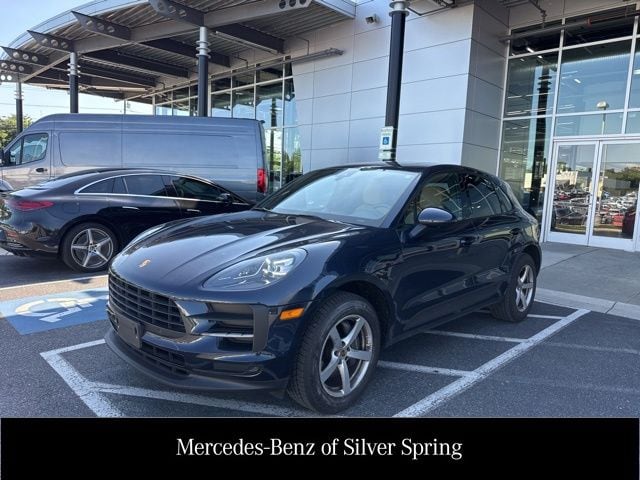 2021 Porsche Macan -'s photo