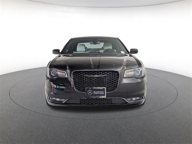 2020 Chrysler 300 S photo 2