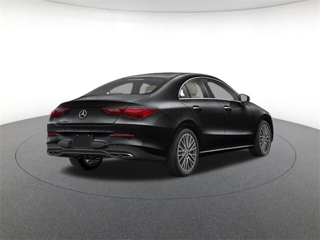 2025 Mercedes Benz CLA 250 4MATIC photo 2